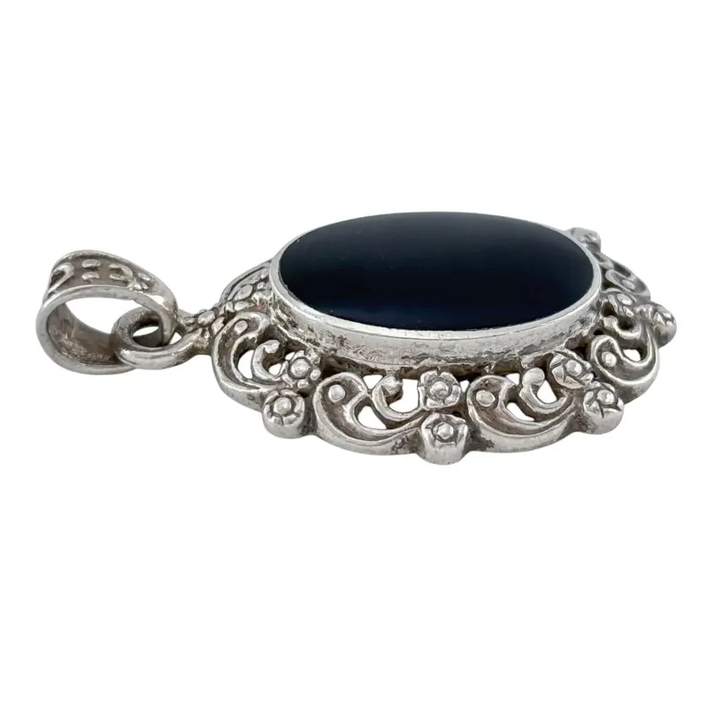 Vintage Sterling Silver 925 Onyx Filigree Pendant